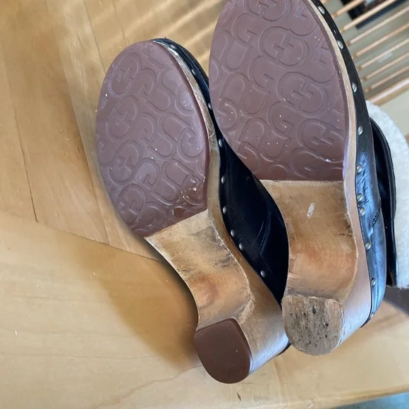 Black Ugg Ankle Boots - Picture 4 of 4